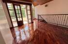4 Bed Townhouse with En Suite in Lavington - 17