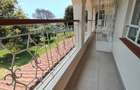5 Bed Townhouse with En Suite at Loresho - 17