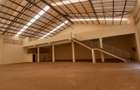 7,199 ft² Warehouse with Parking in Ruaraka - 2