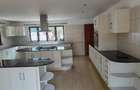 5 Bed Townhouse with En Suite at Gigiri - 7