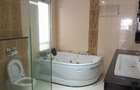 3 Bed Apartment with En Suite in Riverside - 13