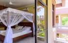 5 Bed Townhouse with En Suite at Serena - 9