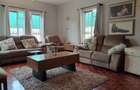 4 Bed House with En Suite in Lavington - 7