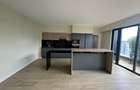 4 Bed Apartment in Riverside - 3