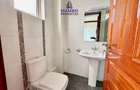 3 Bed Apartment with En Suite at School Lane. - 13
