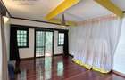 4 Bed Townhouse with En Suite at Riverside - 8