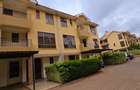 5 Bed Townhouse with En Suite at Lavington Green - 15