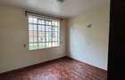 5 Bed Townhouse with En Suite at Lavington - 4