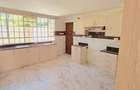 6 Bed Townhouse with En Suite at Convent Drive - 26