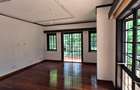 4 Bed Townhouse with En Suite at Riverside Drive - 10