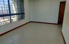 4 Bed Apartment with En Suite in Parklands - 12