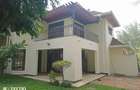 4 Bed Townhouse with En Suite at Off Kiambu Rd - 2