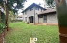 4 Bed Townhouse with En Suite in Spring Valley - 2