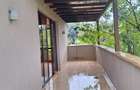 5 Bed Townhouse with En Suite in Lavington - 6