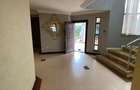 5 Bed House with En Suite in Runda - 12