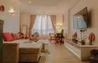 Furnished 1 Bed Apartment with En Suite at Dennis Pritt - 1