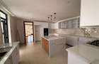 6 Bed House with En Suite in Runda - 13