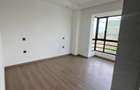 3 Bed Apartment with En Suite in Riverside - 17