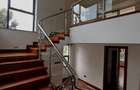 5 Bed Townhouse with En Suite at Mbaazi Road - 3