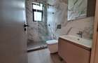 5 Bed Townhouse with En Suite in Lavington - 19
