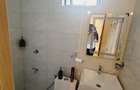 Serviced 3 Bed Apartment with En Suite at 5Th Parklands Avenue - 20