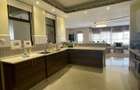 3 Bed Apartment with En Suite at Mpaka Road - 5