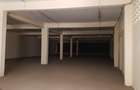 28,000 ft² Warehouse in Industrial Area - 4