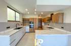 4 Bed Apartment with En Suite in Spring Valley - 15