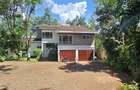 5 Bed House with En Suite at Un Crescent - 2