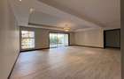 Serviced 3 Bed Apartment with En Suite in Riverside - 11