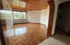 3 Bed Apartment with En Suite in Brookside - 2