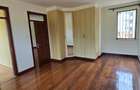 5 Bed Townhouse with En Suite at Brookside Drive - 4