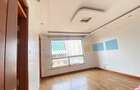4 Bed Apartment with En Suite at Parklands - 7