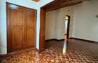 4 Bed House at Near Giraffe Centre - 10