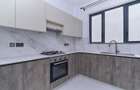 3 Bed Apartment with En Suite at Brookside - 11