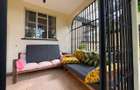 4 Bed House with En Suite in Nyari - 10