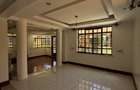 5 Bed House with En Suite in Runda - 7