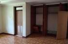 5 Bed Townhouse with En Suite in Runda - 11