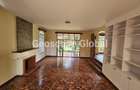 4 Bed House with En Suite in Nyari - 5