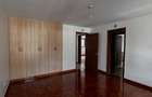 5 Bed Townhouse with En Suite in Kileleshwa - 6