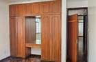 5 Bed Townhouse with En Suite in Nyari - 7