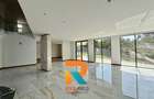 5 Bed Townhouse with En Suite at Off Redhill Road - 17
