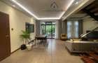 Serviced 2 Bed Apartment with En Suite in Spring Valley - 2
