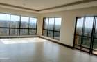3 Bed Apartment with En Suite at Parklands - 13