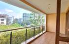 3 Bed Apartment with En Suite at Riverside Drive - 16