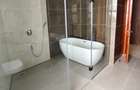 4 Bed Apartment with Swimming Pool in Riverside - 9
