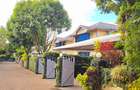 4 Bed Townhouse with En Suite at Off Convent Drive - 1