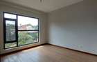 5 Bed Townhouse with En Suite at Muthangari Drive - 11
