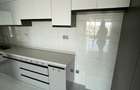 Serviced 2 Bed Apartment with En Suite in Westlands Area - 7