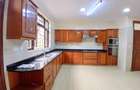 5 Bed Townhouse with En Suite at Lavington Green - 20